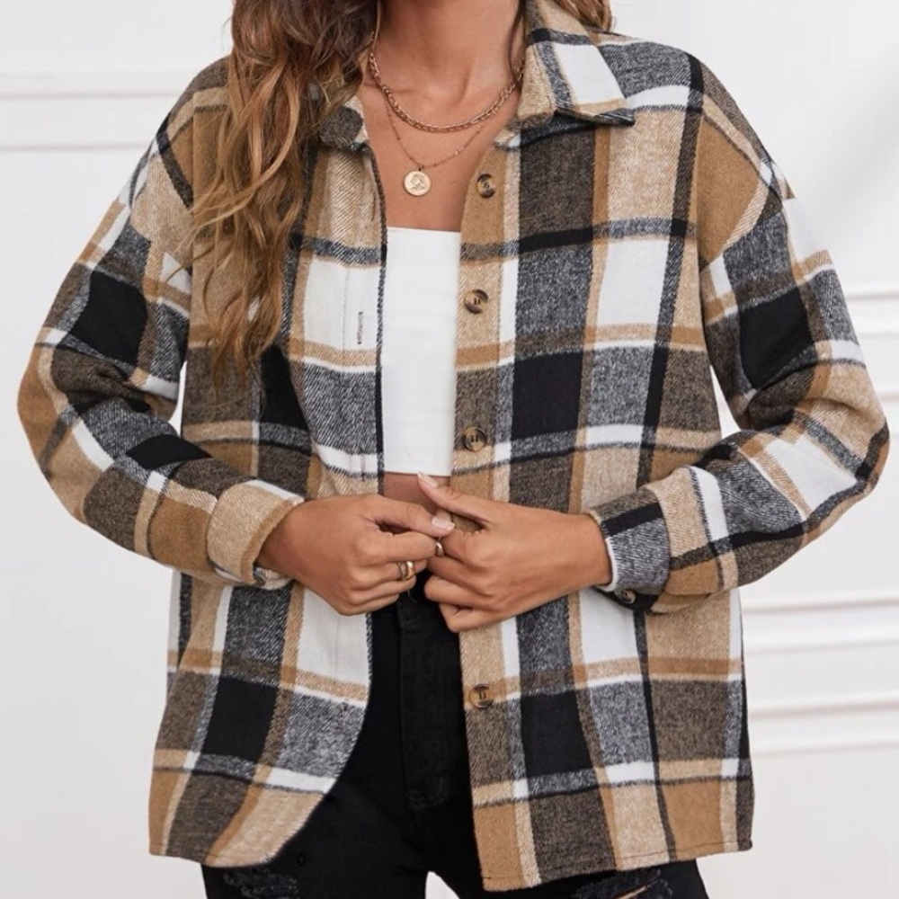 Perfect plaid soft flannel coat 🍂